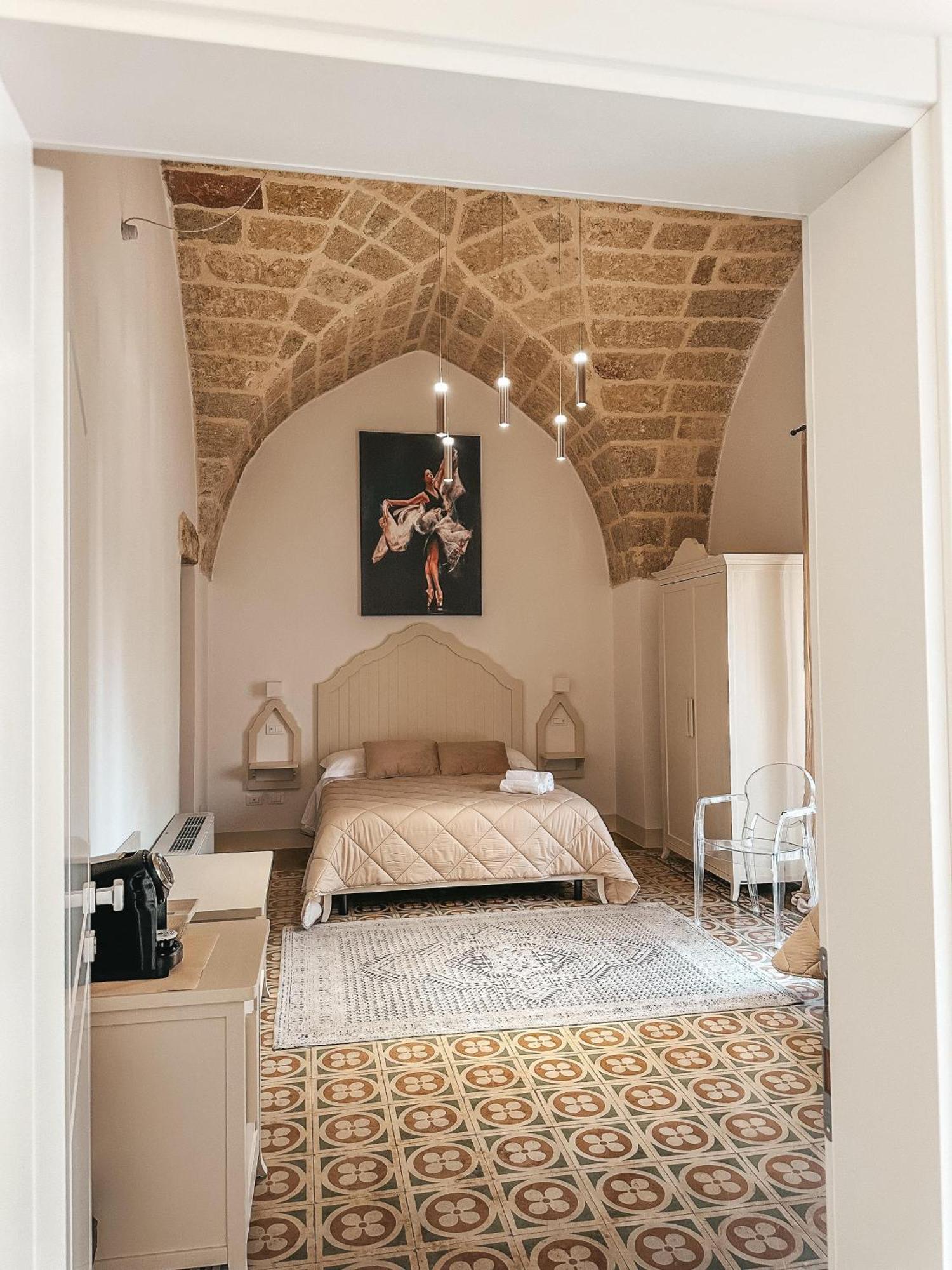 كازارانو Palazzo Alma Luxury Rooms المظهر الخارجي الصورة