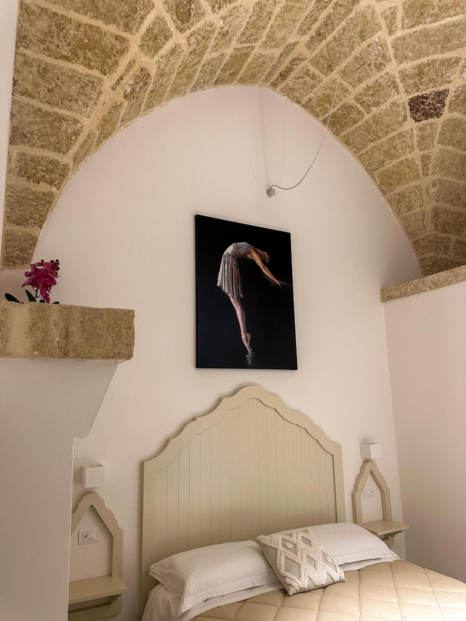 كازارانو Palazzo Alma Luxury Rooms المظهر الخارجي الصورة