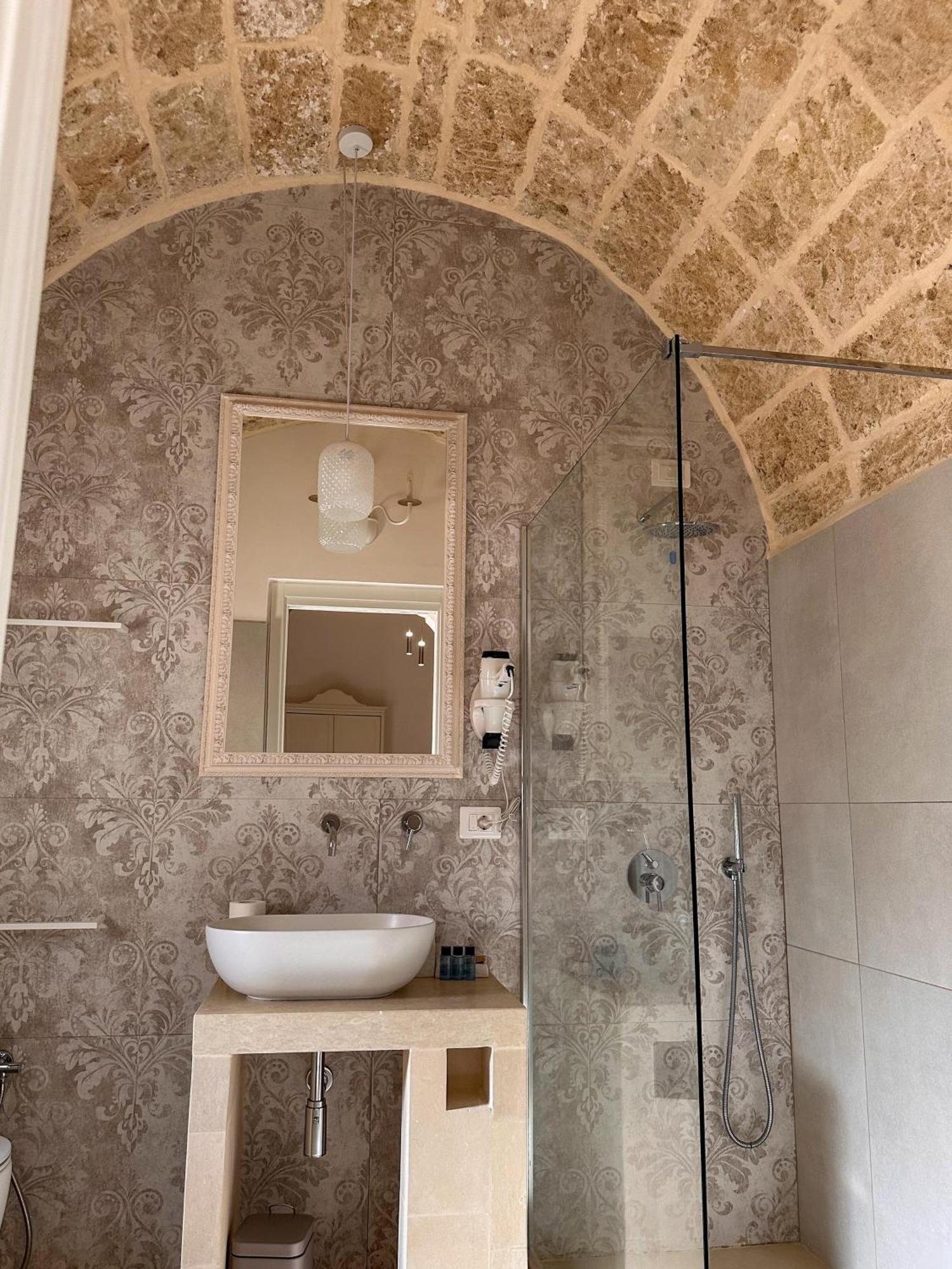 كازارانو Palazzo Alma Luxury Rooms المظهر الخارجي الصورة