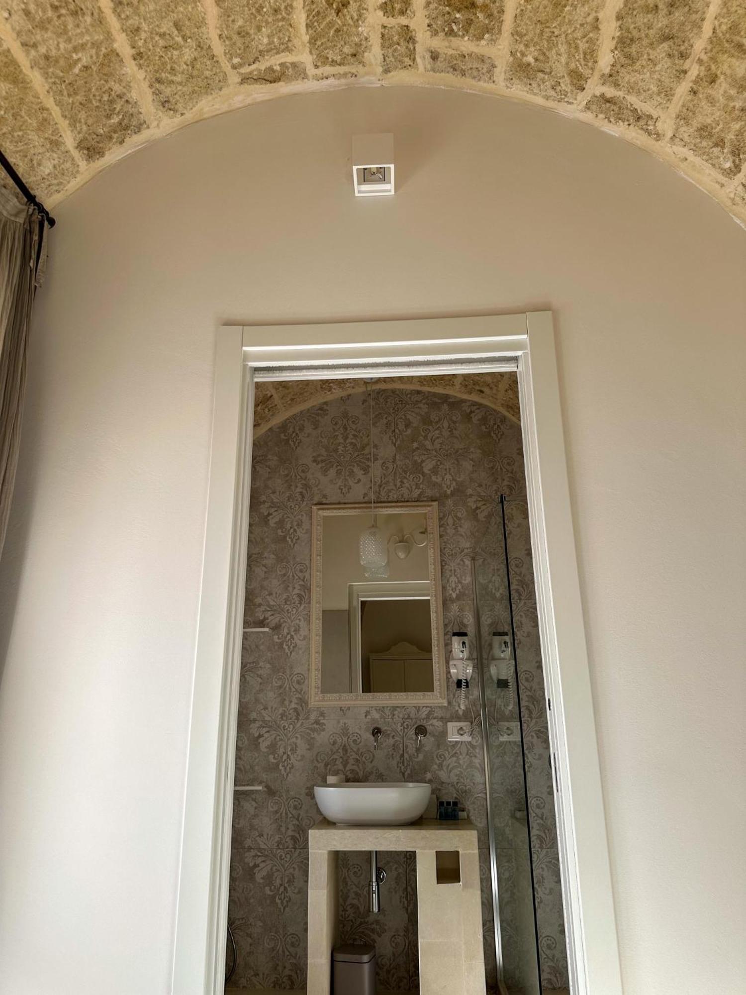 كازارانو Palazzo Alma Luxury Rooms المظهر الخارجي الصورة
