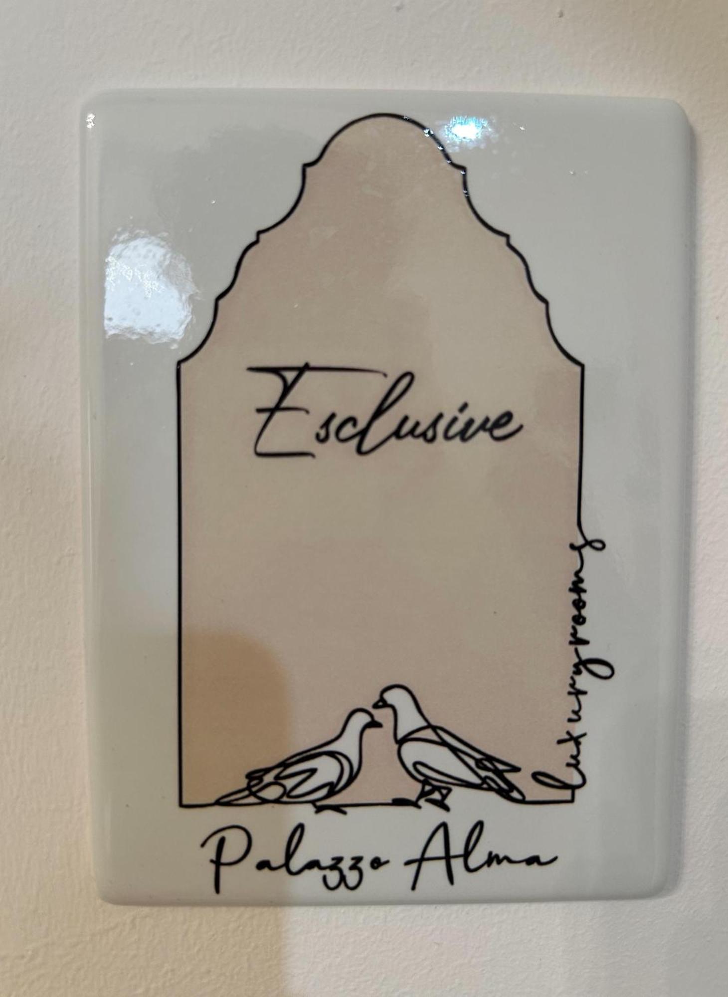 كازارانو Palazzo Alma Luxury Rooms المظهر الخارجي الصورة