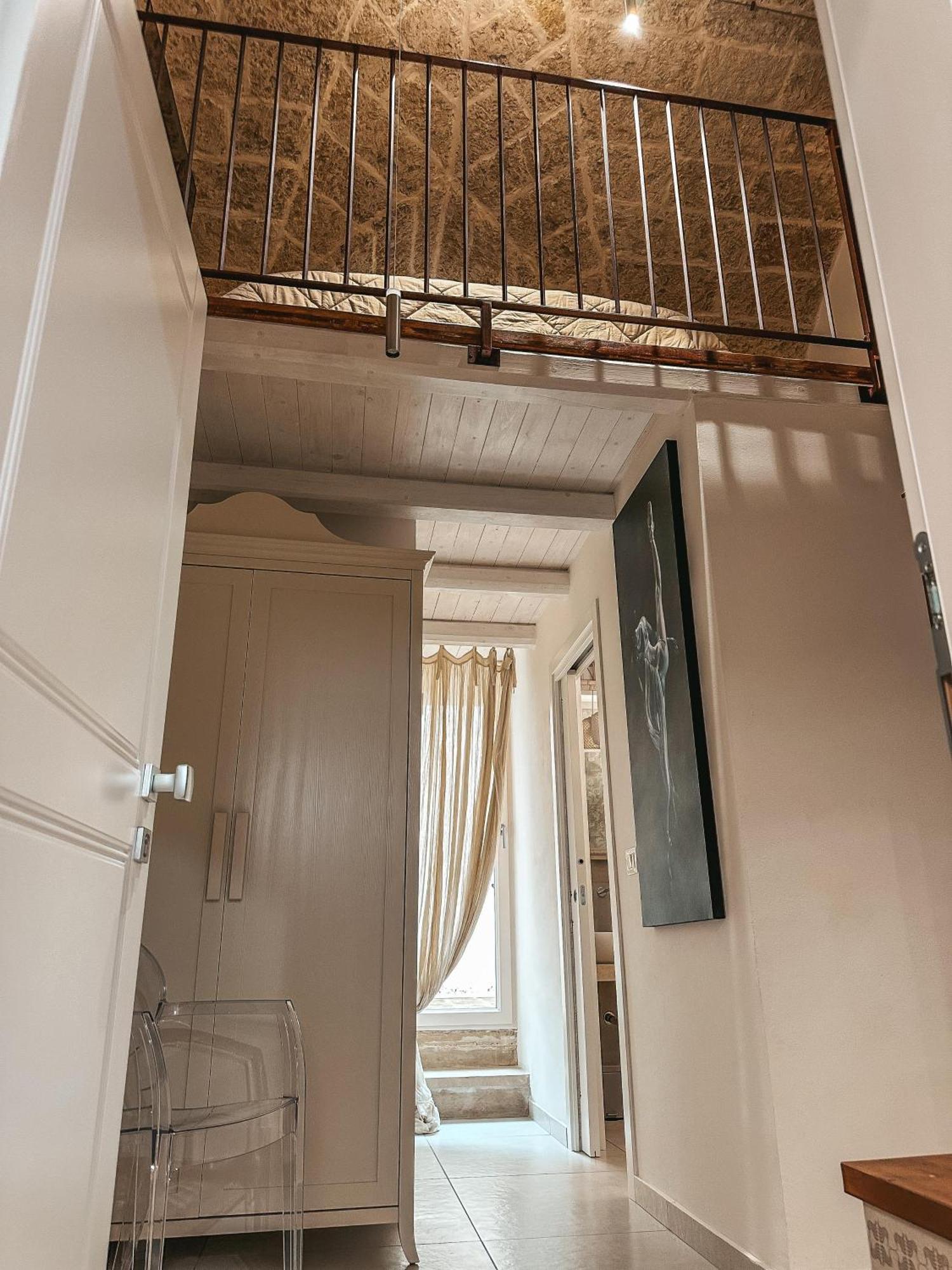 كازارانو Palazzo Alma Luxury Rooms المظهر الخارجي الصورة